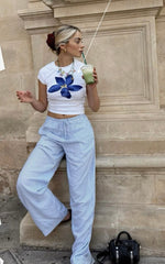 Floral Graphic Baby Tee – Chic & Trendy Crop Top