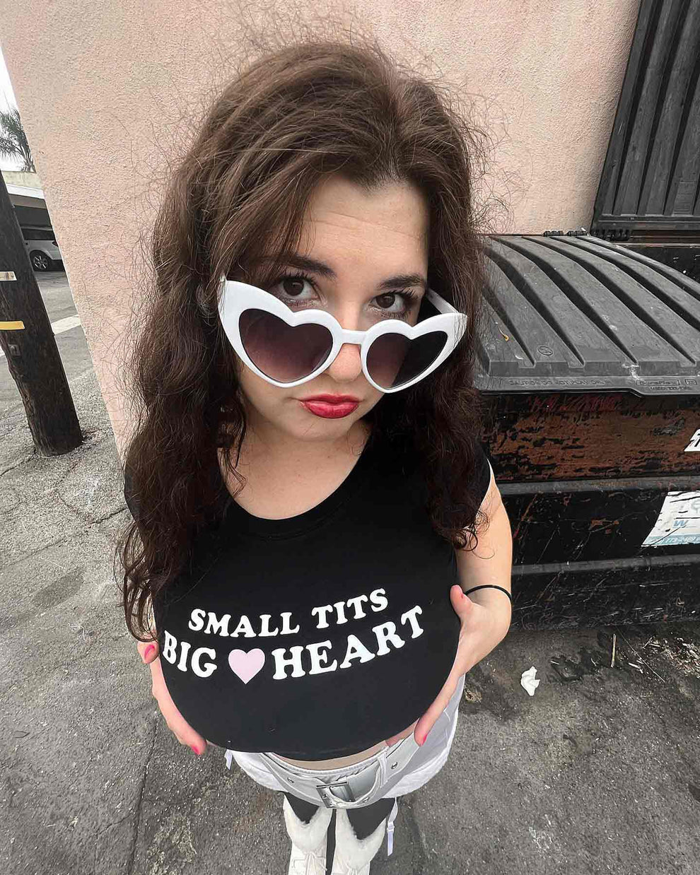 Bold Statement Baby Tee Crop Top – Edgy & Trendy Streetwear Color Black
