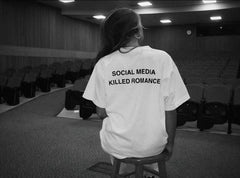 Minimalist Statement T-Shirt – “Social Media Killed Romance” Bold Print